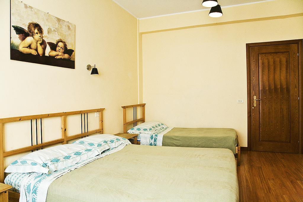 La Dolce Sosta Hotell Lido di Ostia Exteriör bild